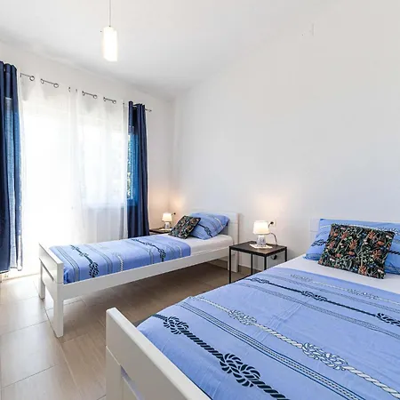 In Kastel Novi With Kitchen Prázdninový dům *