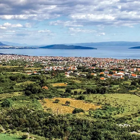 4 Bedroom In Kastel Novi